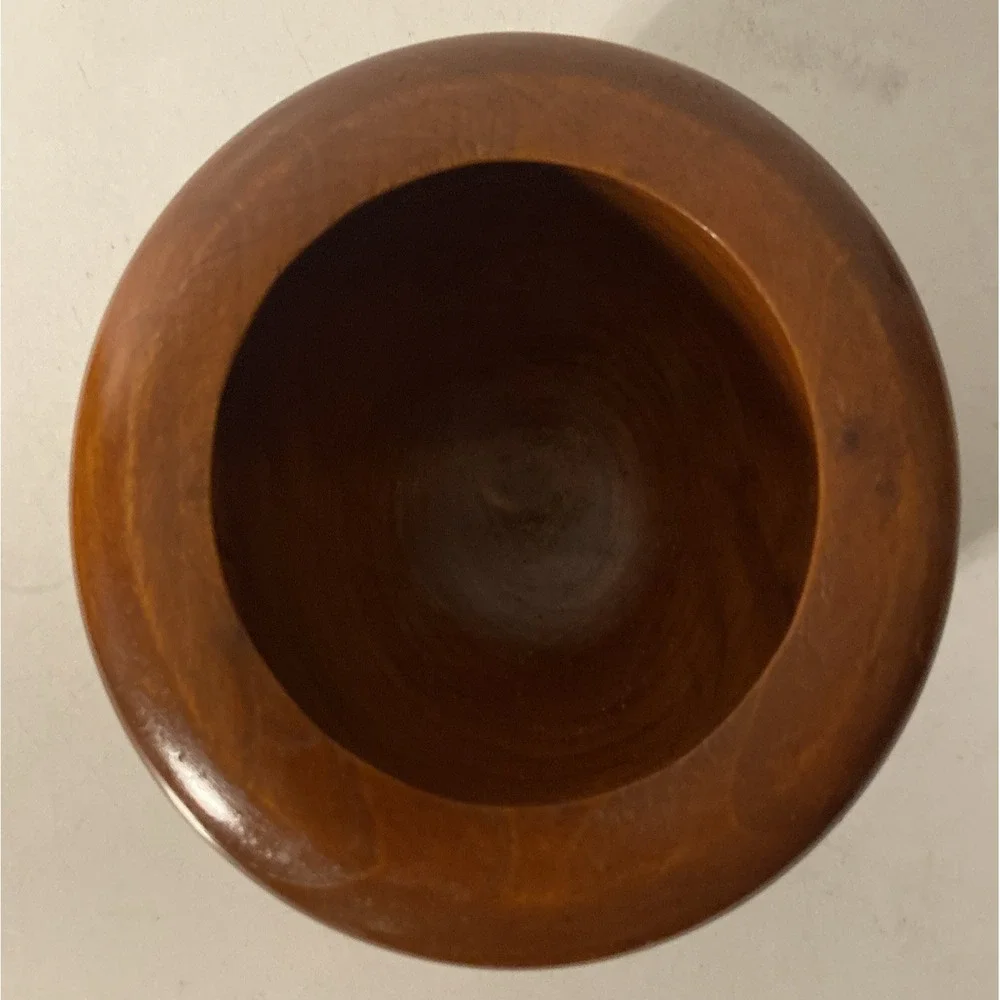Hand Turned Cherry Wood Bowl Signed By Fred Straus Woodturner